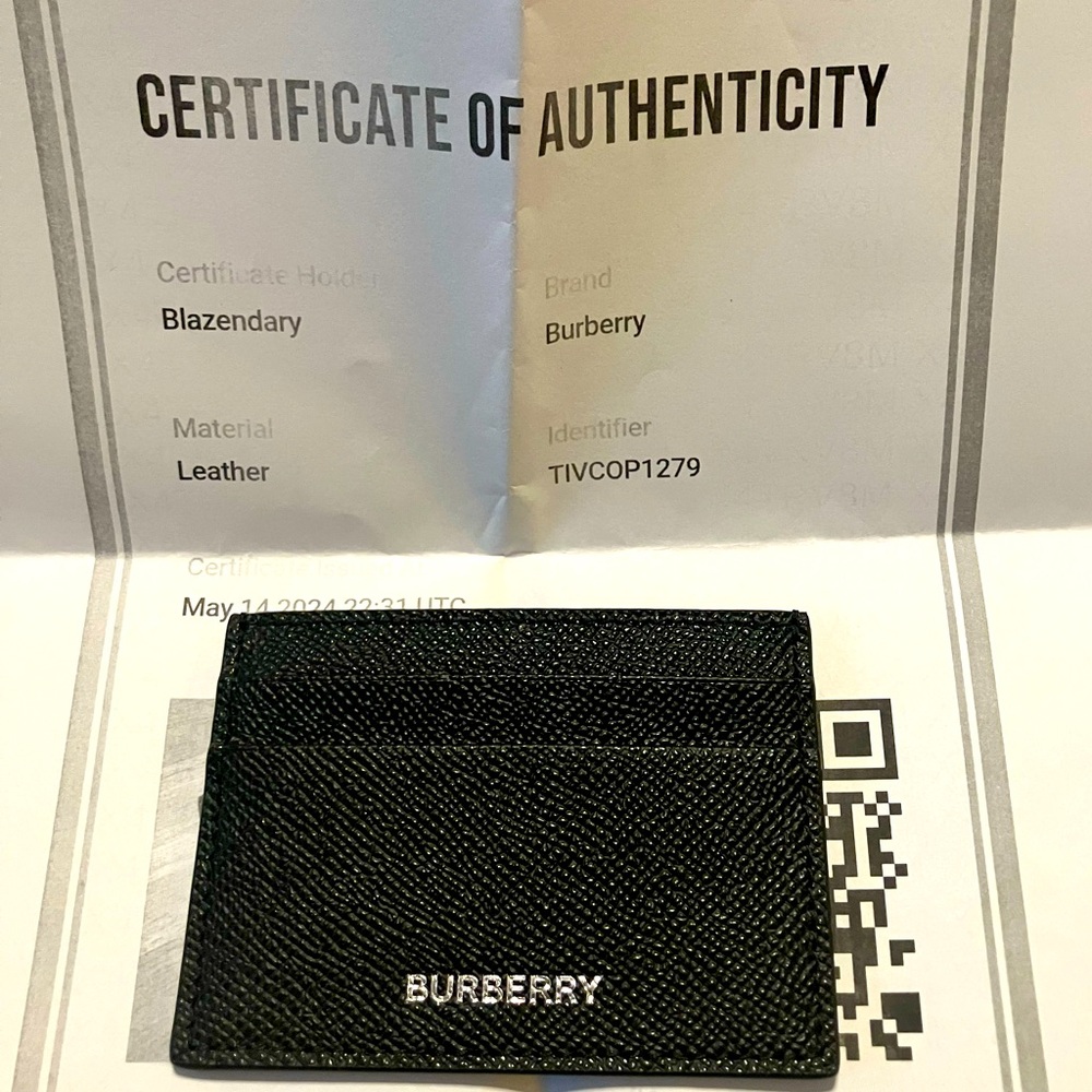 Burberry leather card holder